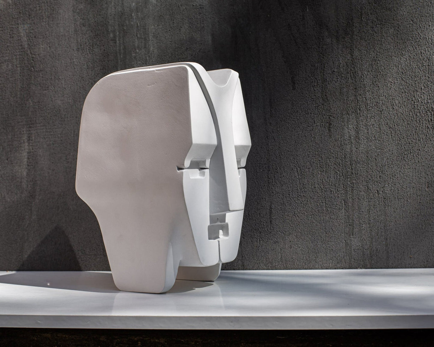 Geometric Robot Head Sculpture – Bauhaus Bust - Olshbau
