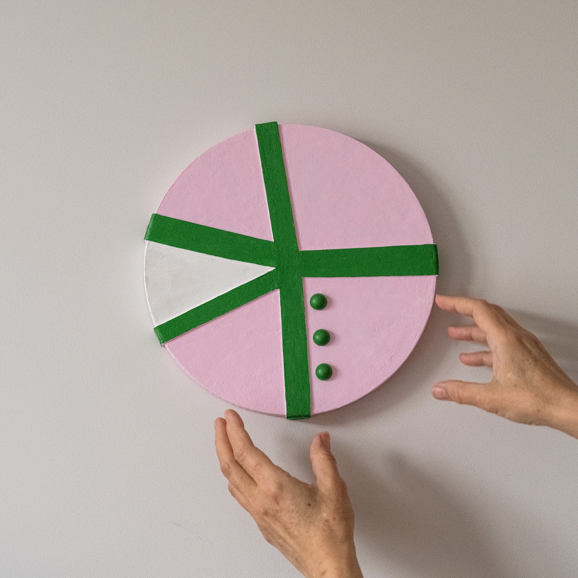 Suprematist Circle Wall Art – Pink & Green (25 cm / 9.8 in) - Olshbau