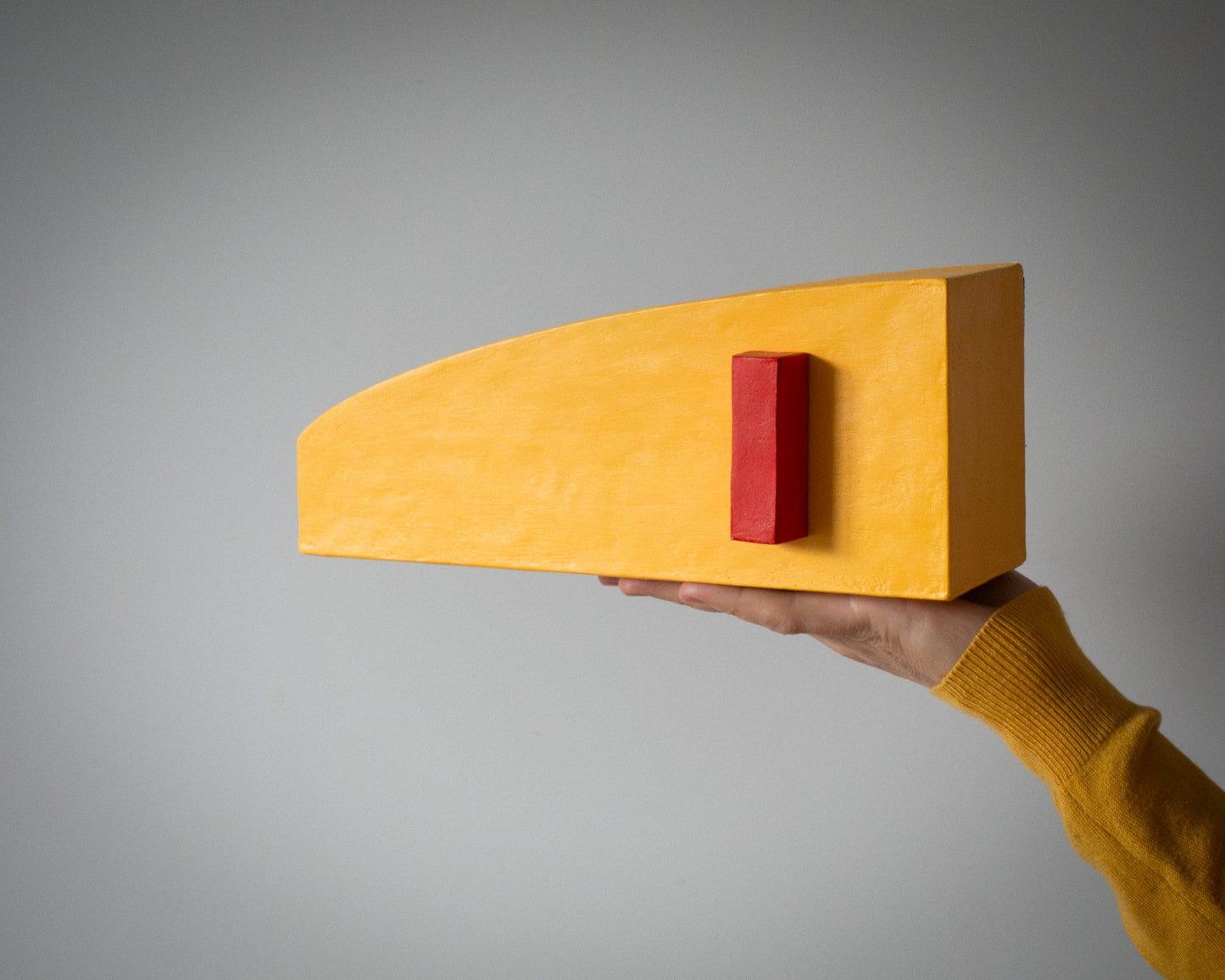 Uphill Construct – Geometric Form in Yellow & Red - Olshbau